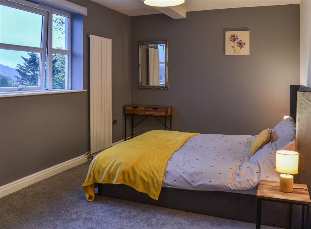 Double bedroom (photo 5) at Bryn Vale in Llangollen, Denbighshire