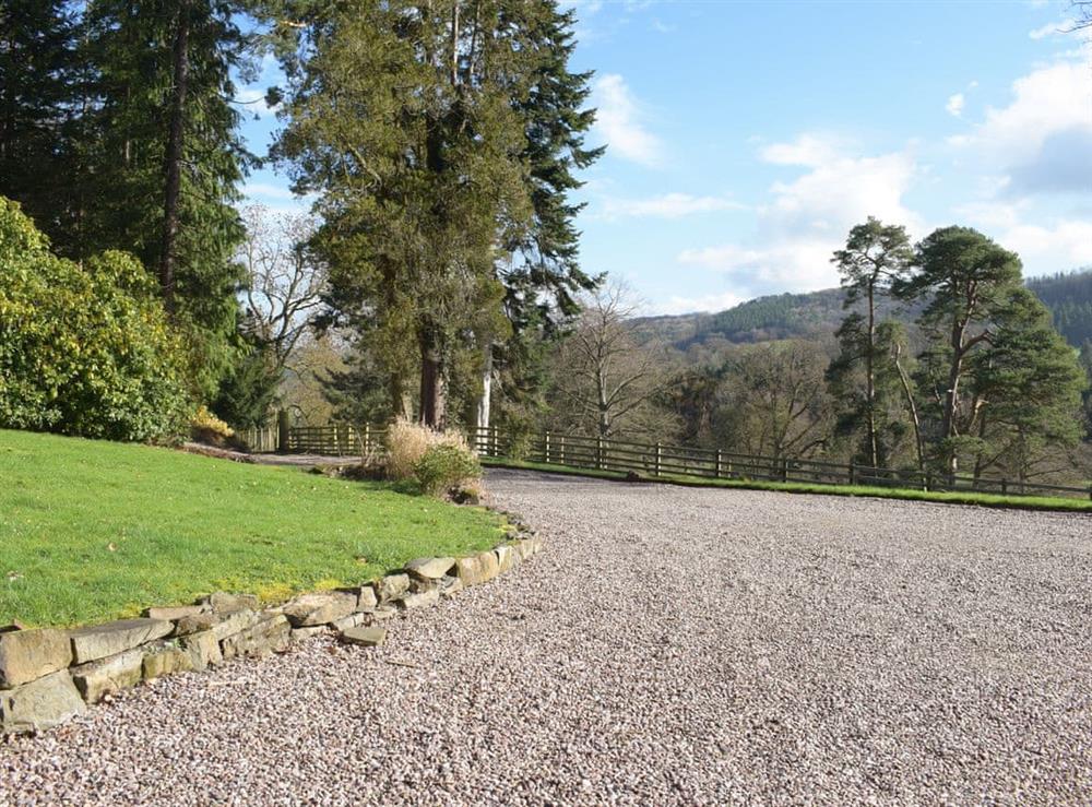 Garden and grounds (photo 3) at Brynderwen Hall Annexe in Llanfyllin, Powys