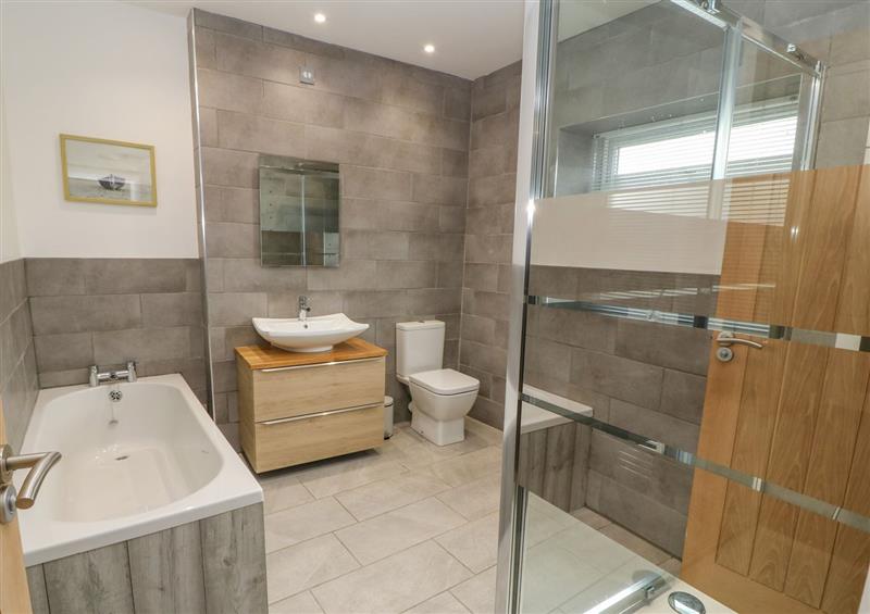 The bathroom at Bryngolau, Morfa Nefyn