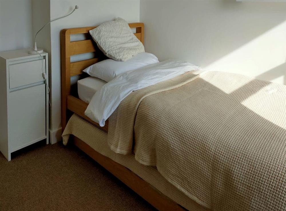 Single bedroom (photo 2) at Buckieburn in Carron Bridge near Stirling, Stirlingshire