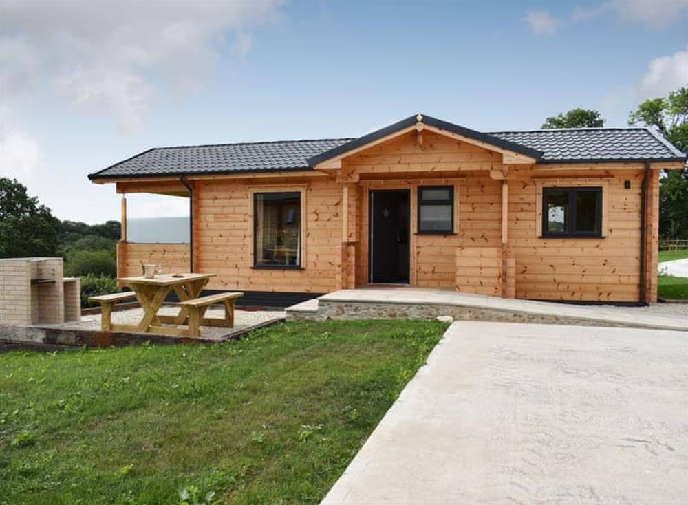 Photos of Buckland Farm Log Cabins Snowdrop Buckland St Mary, near