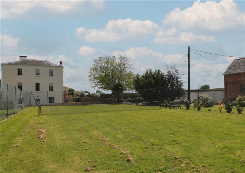 The setting of Buckland House