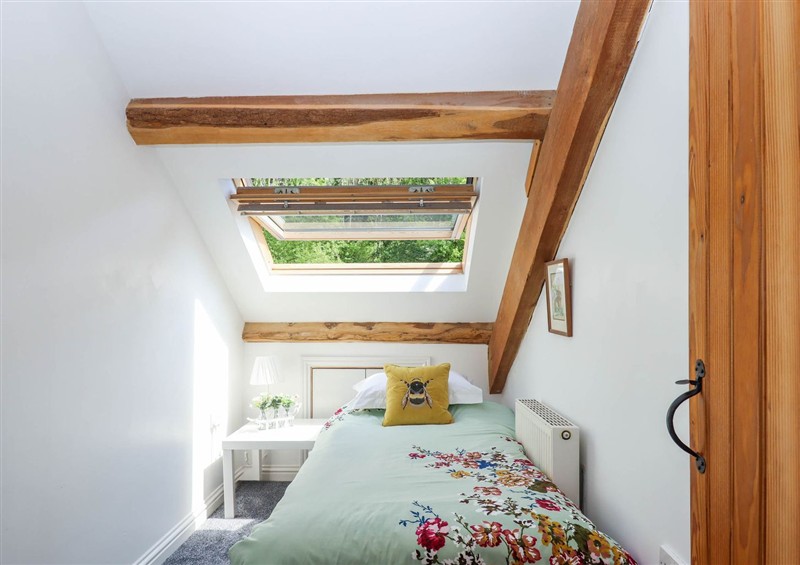 A bedroom in Buckleigh Lodge (photo 4) at Buckleigh Lodge, Kingsteignton