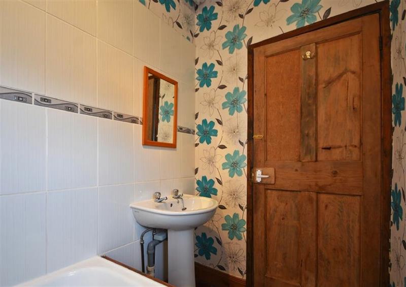 The bathroom (photo 2) at Budle Bay Cottage, Bamburgh