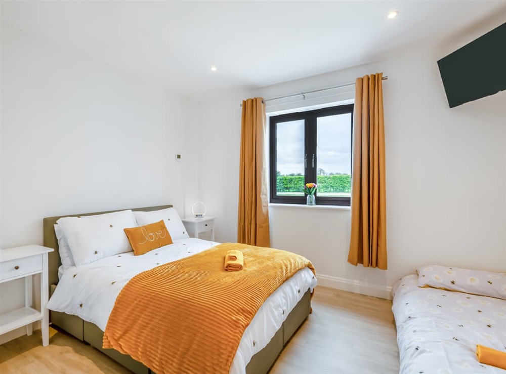 Double bedroom (photo 4) at Bumble Bee Farm in Mattishall, near Dereham, Norfolk