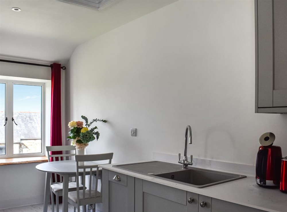 Kitchen/diner at Bumblebee Cottage in Inwardleigh, near Okehampton, Devon