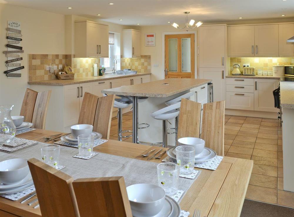 Comprehensively equipped kitchen/diner with central island/breakfast bar at Bumblebee Cottage in Skipsea, near Hornsea, North Humberside