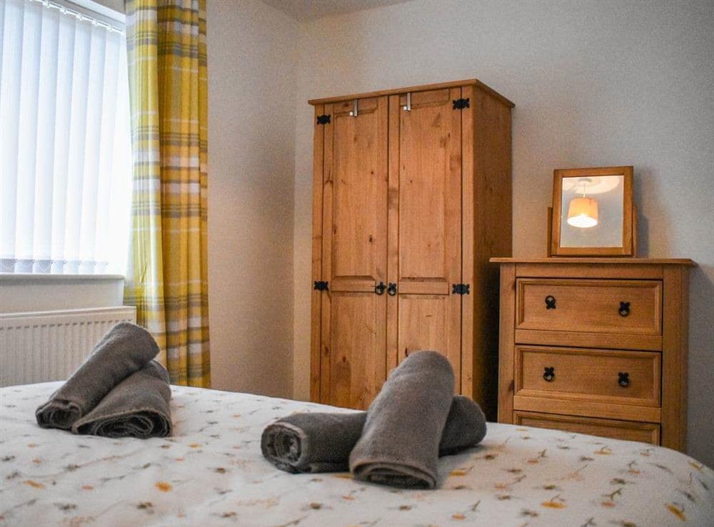 Double bedroom (photo 2) at Bumblebee Lodge in Staithes, North Yorkshire