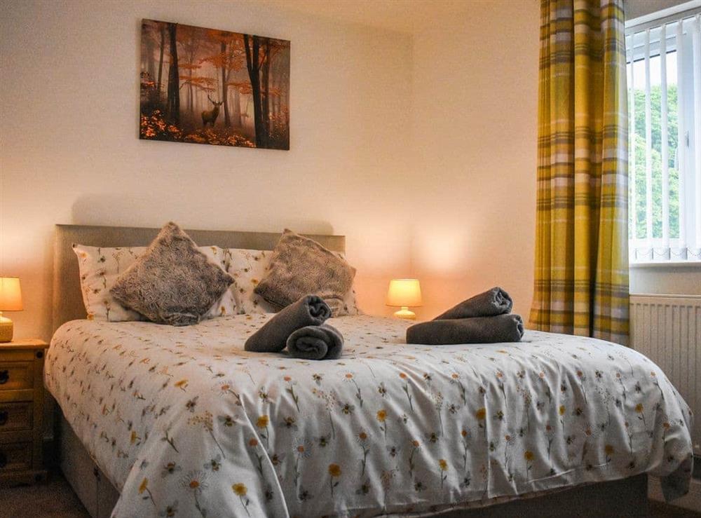 Double bedroom at Bumblebee Lodge in Staithes, North Yorkshire
