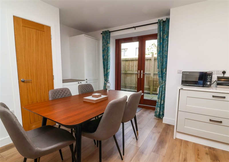 The dining area at Bumblebee Meadows, Parkham near Bideford
