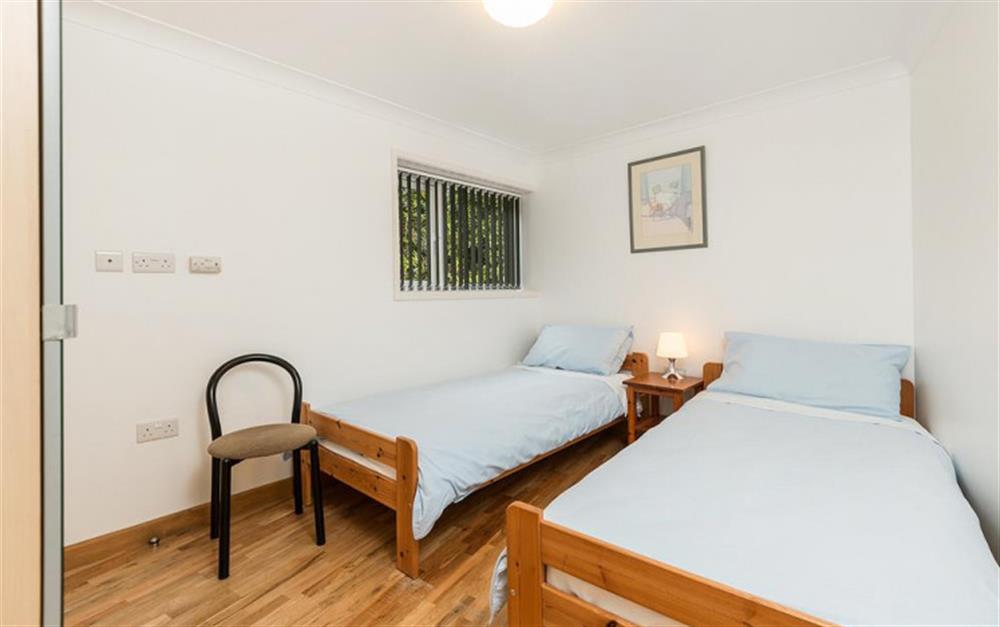 Twin bedroom at Burgate House Lodge in Fordingbridge