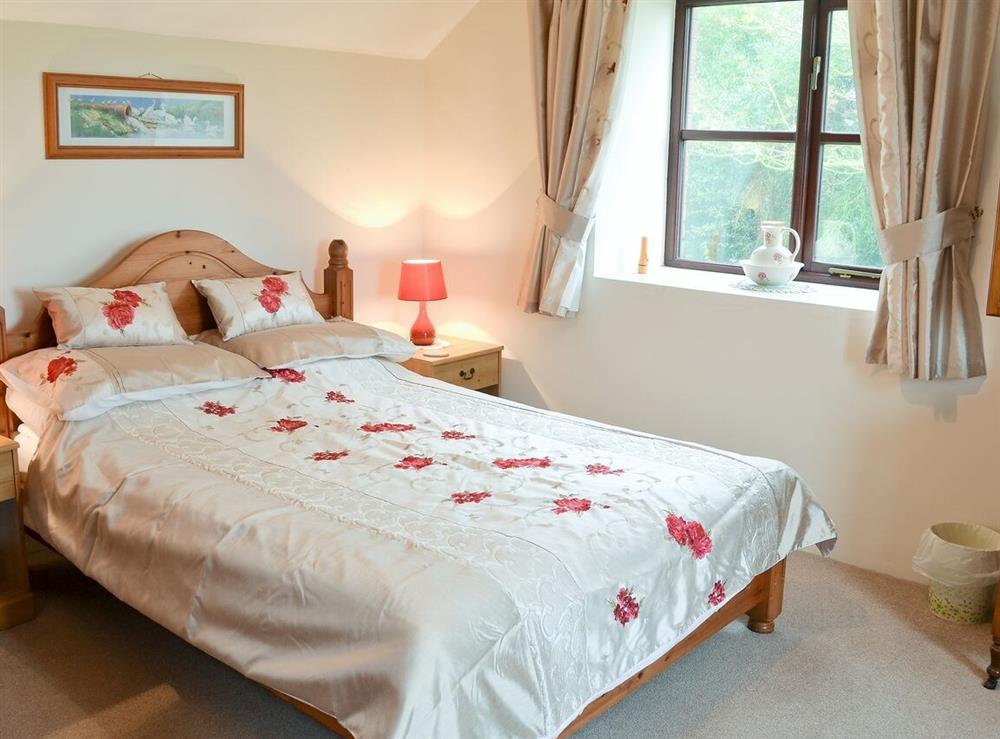 Double bedroom at Burnoon Barn in Helston, Cornwall