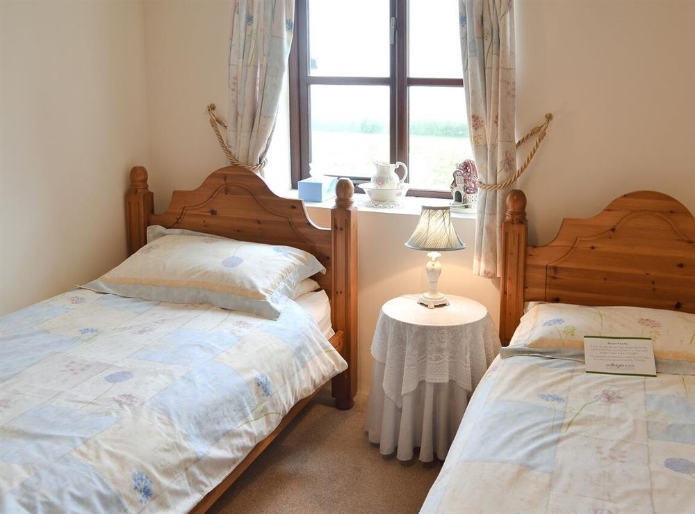 Twin bedroom at Burnoon Barn in Helston, Cornwall