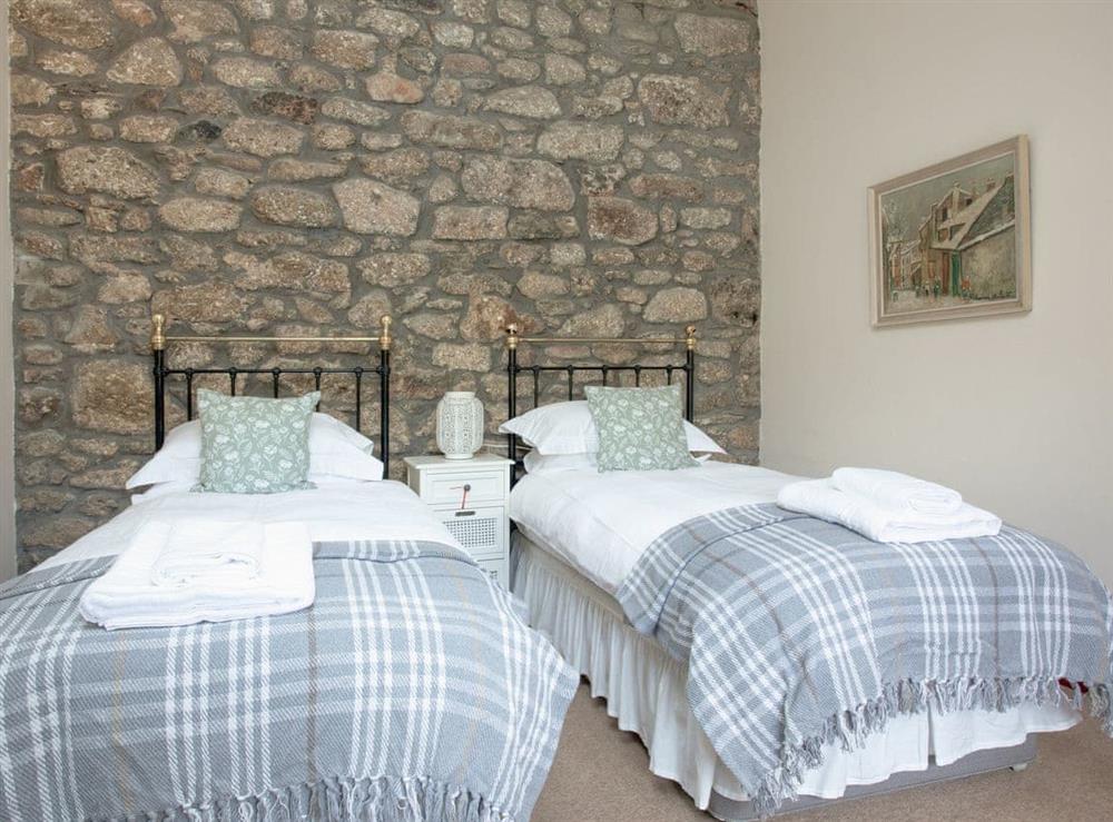 Twin bedroom at The Coach House, 