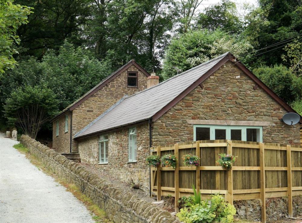 Detached stone built cottage at Burrills View in Horderley, near Craven Arms, Shropshire