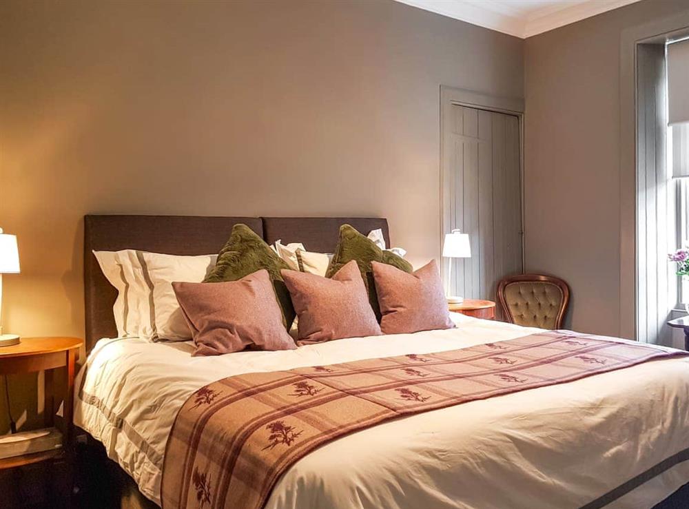 Double bedroom (photo 3) at Bush Street Beach Apartment in Musselburgh, near Edinburgh, Midlothian