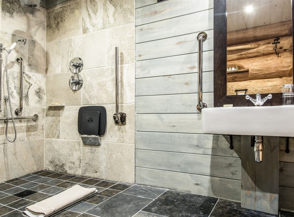 Bathroom at Buteo in Beauly, Inverness-Shire