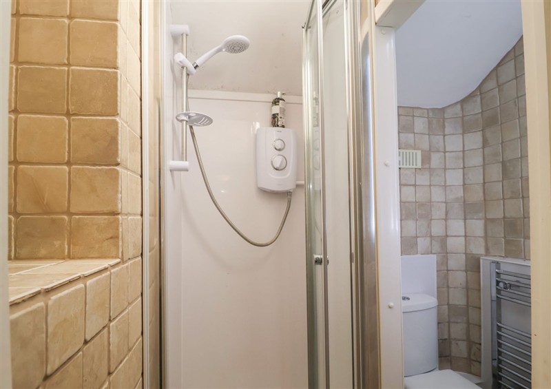 The bathroom at Buttercup, Blakeney