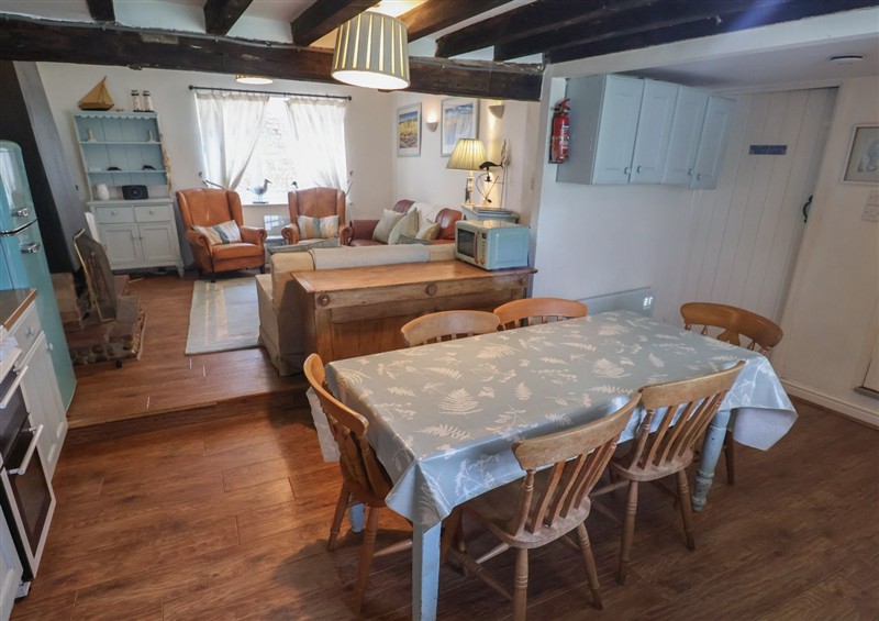 The living area (photo 2) at Buttercup, Blakeney