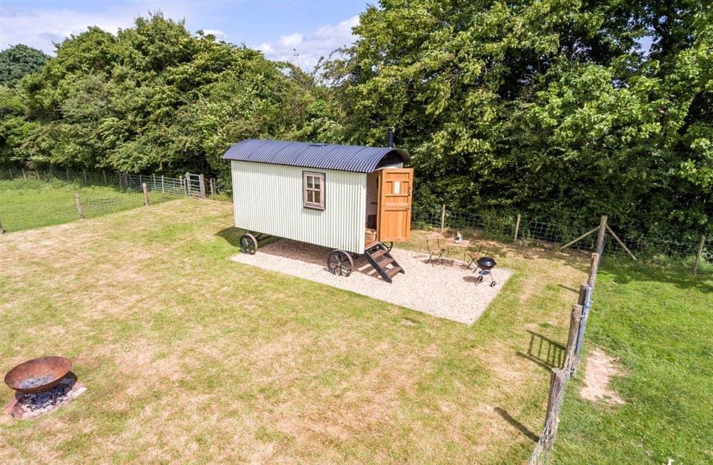 The setting of Buttercup Hut at Buttercup Hut in Chiddingly, East Sussex