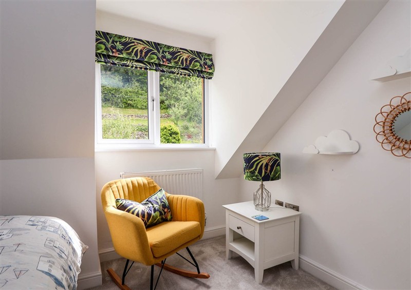 One of the 5 bedrooms (photo 4) at Buzzards View, Dyserth