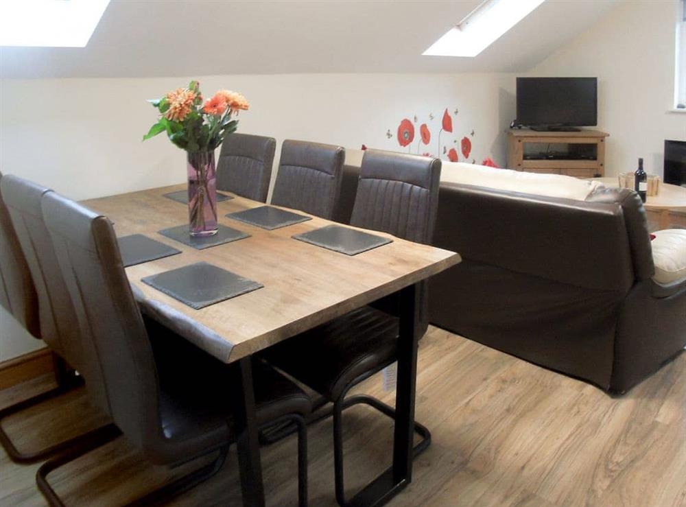 Well presented living/ dining room at Ysgubor Uchaf, 