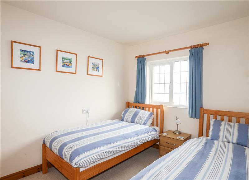 One of the 3 bedrooms at Bwthyn, Borth-y-Gest