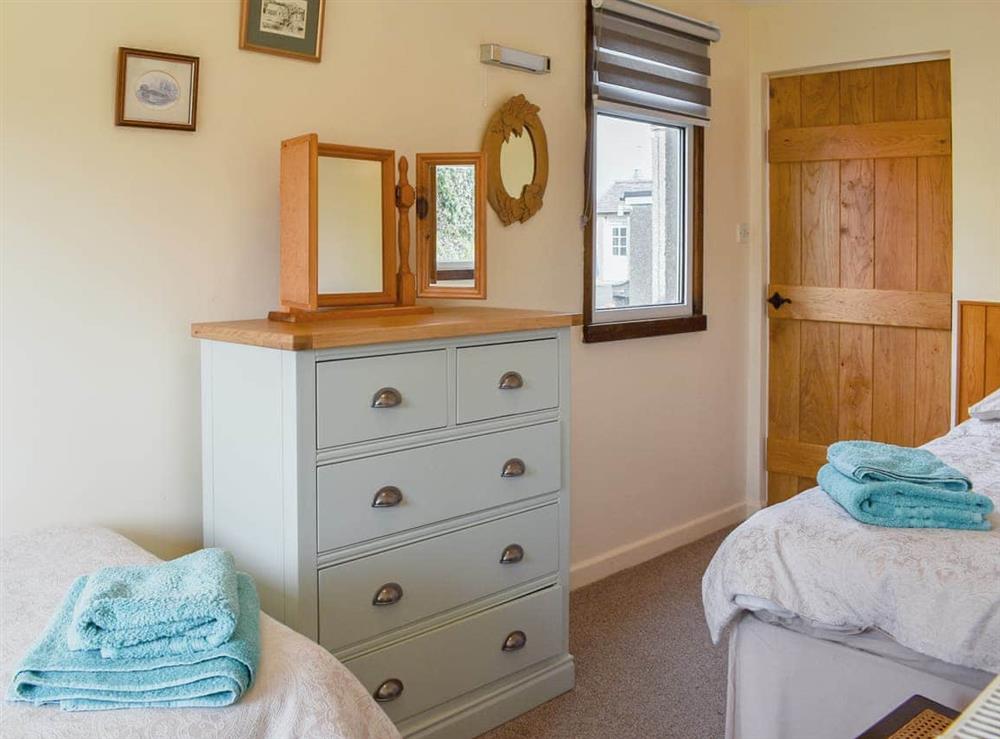 Twin bedroom (photo 3) at Bwthyn in Criccieth, Gwynedd