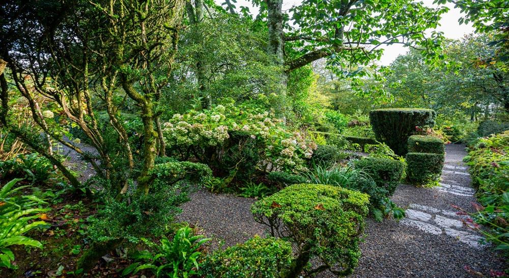 The garden (photo 2) at Bwthyn Yr Ardd in Llyn Peninsula, Gwynedd