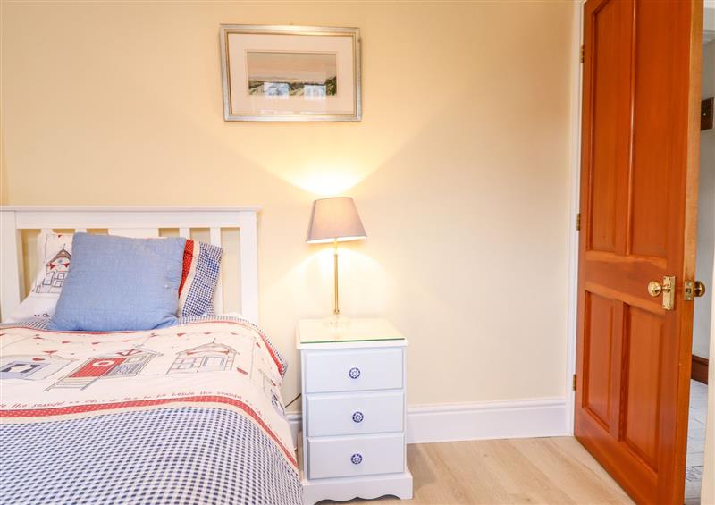 This is a bedroom at Bwthyn Yr Hafod, Benllech