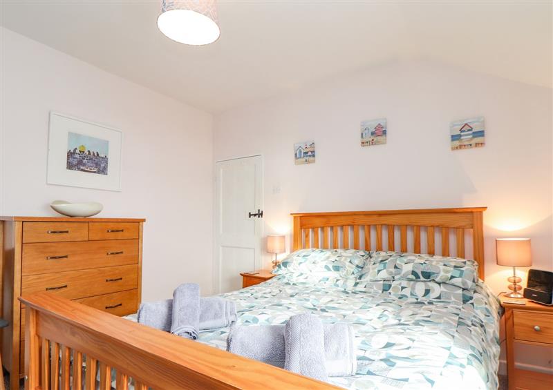 A bedroom in By-sea at By-sea, Marazion