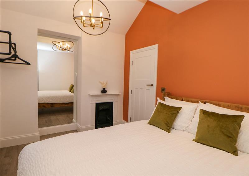 One of the 4 bedrooms at By the Tracks, Buxton