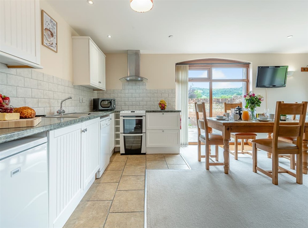 Kitchen/diner (photo 2) at Byre in Blandford Forum, Dorset