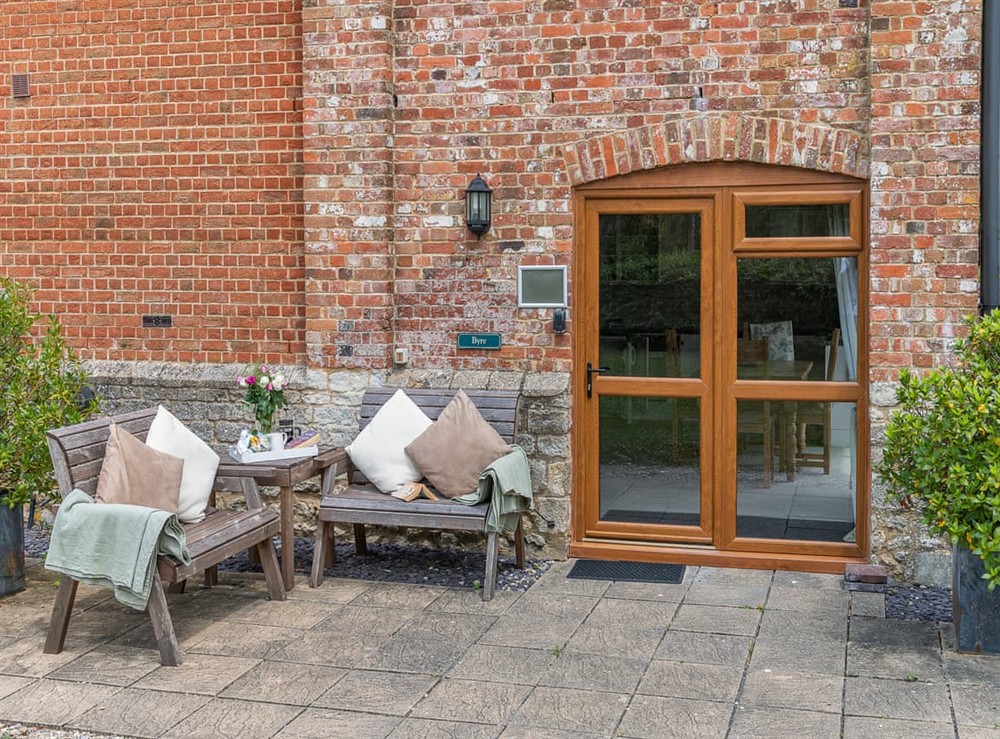 Sitting-out-area at Byre in Blandford Forum, Dorset
