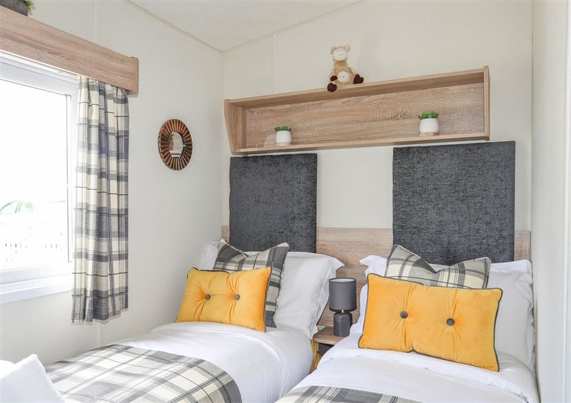 One of the 2 bedrooms at Caban Cwtch (The Cosy Cabin), Llanaelhaearn near Trefor