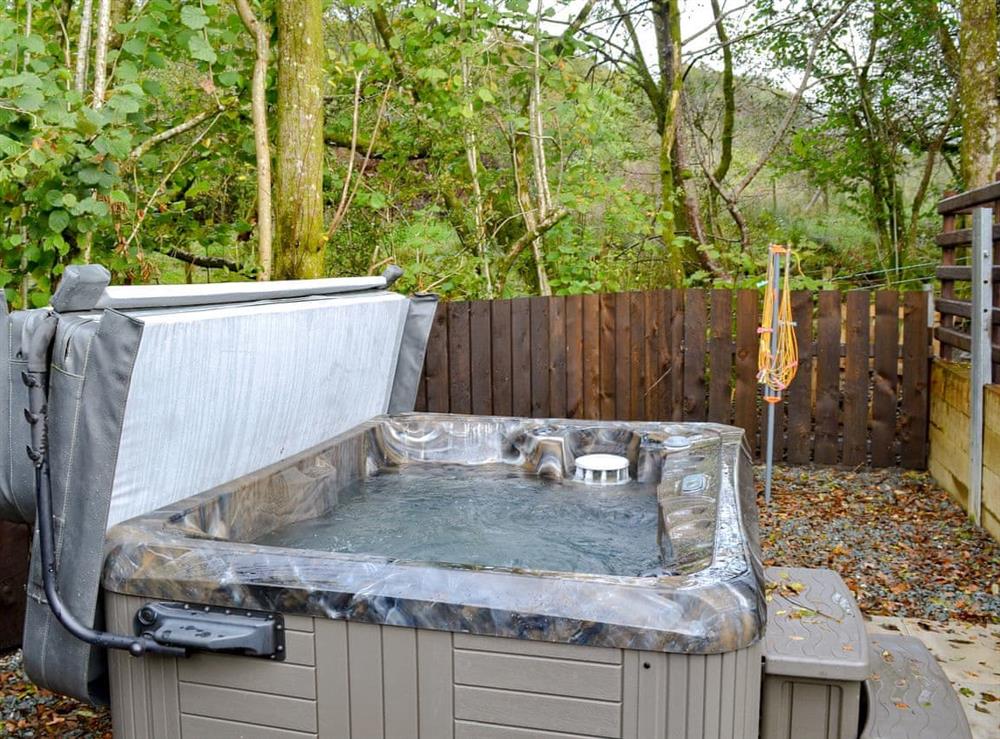 Relaxing hot tub at Caban Salem in Cwm-Cewydd, near Machynlleth, Gwynedd