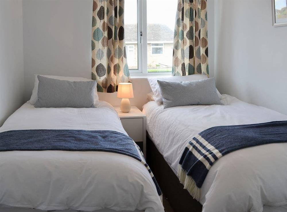 Cosy twin bedded room at Cabbage Tree Cottage in Beadnell, near Alnwick, Northumberland