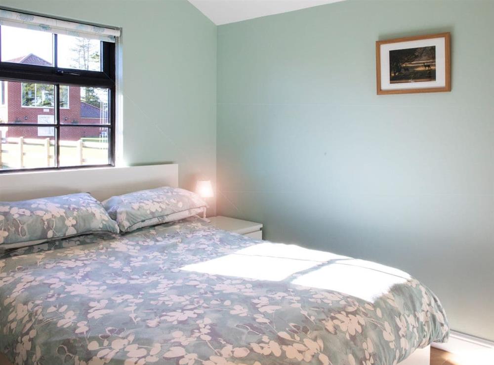 Double bedroom at Cabin Hideaways, Glenfyne, 