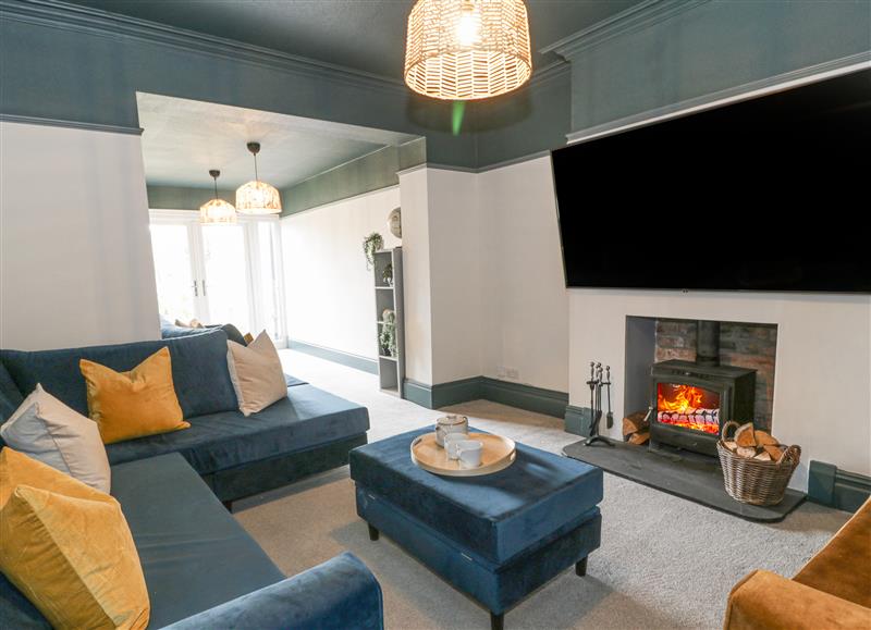 Relax in the living area at Cabin Hill, Rhos-On-Sea