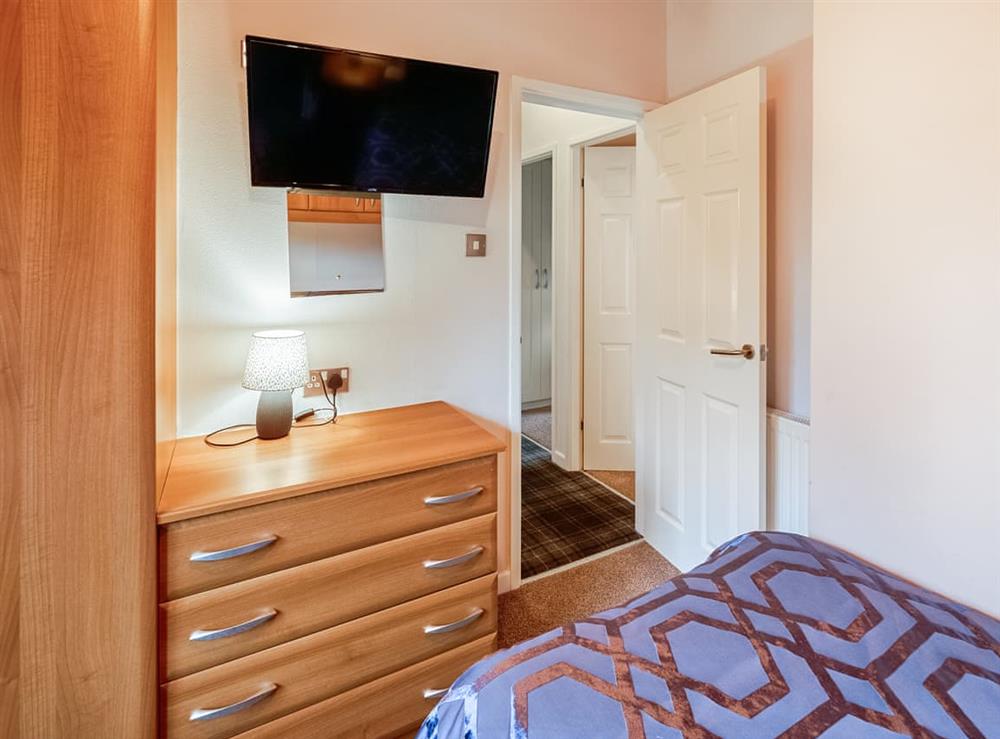 Twin bedroom (photo 4) at Cabin Retreat in Wemyss Bay, near Glasgow, Renfrewshire