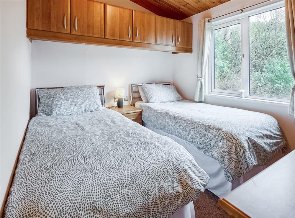 Twin bedroom at Cabin Retreat in Wemyss Bay, near Glasgow, Renfrewshire