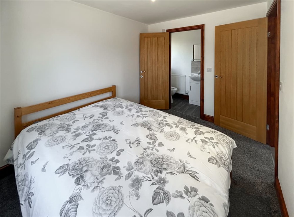 Double bedroom (photo 2) at Caccia Lodge in Burnham-on-Sea, Somerset