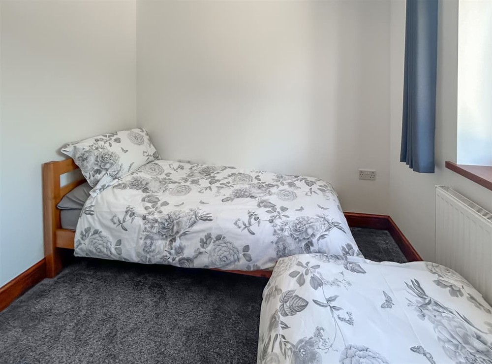 Twin bedroom (photo 2) at Caccia Lodge in Burnham-on-Sea, Somerset