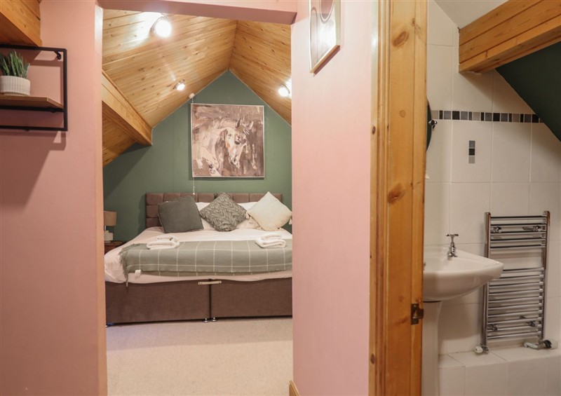 One of the 2 bedrooms (photo 2) at Cader Cottage, Dolgellau