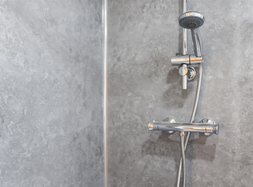 En-suite at Cae Cwta in Tal Y Bont, near Harlech, Gwynedd
