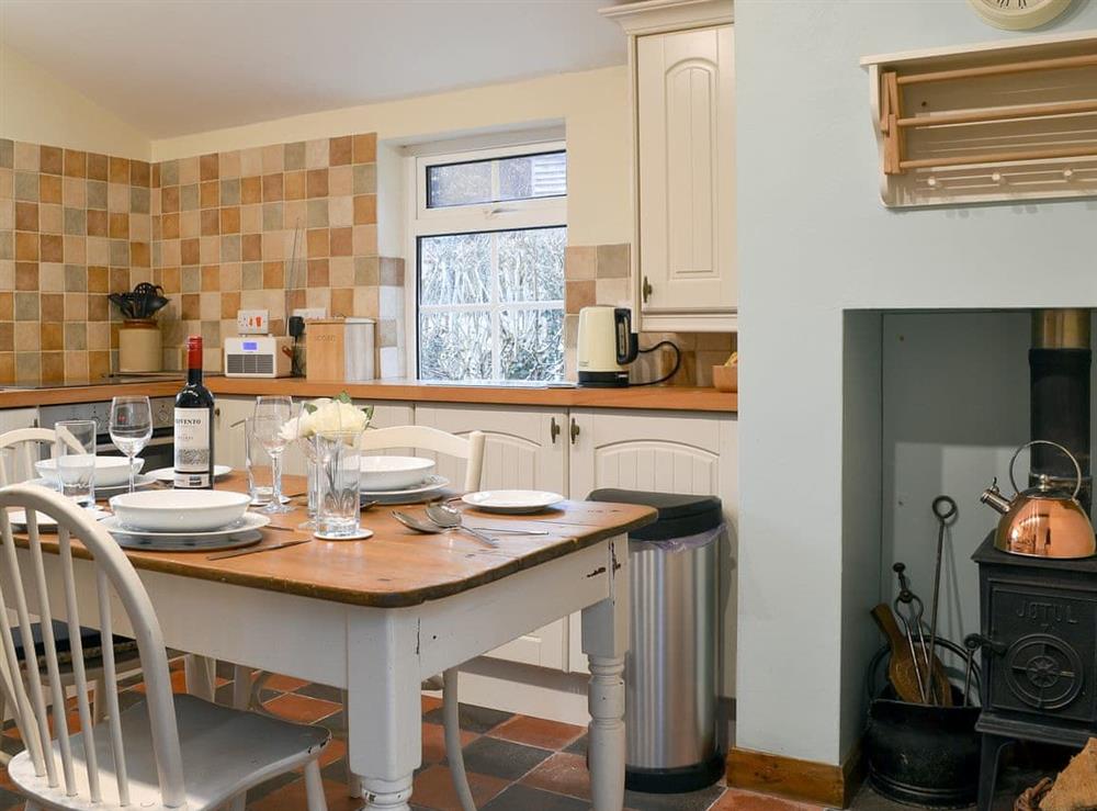 Charming kitchen/ dining room at Caeberllan in Llanfair Caereinion, Powys
