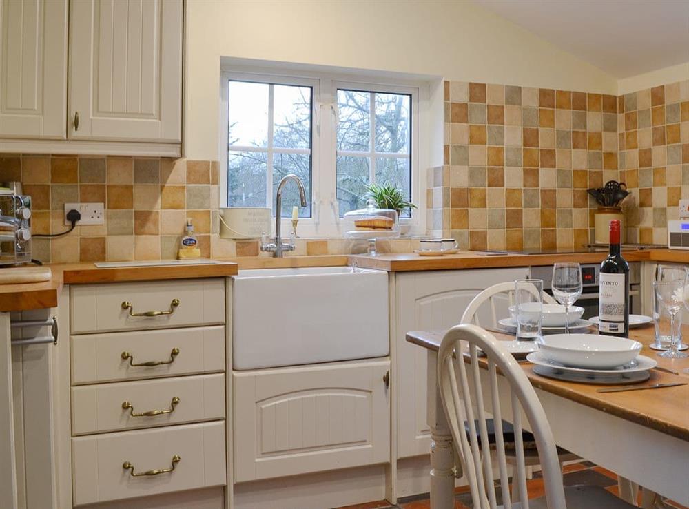 Well equipped kitchen at Caeberllan in Llanfair Caereinion, Powys