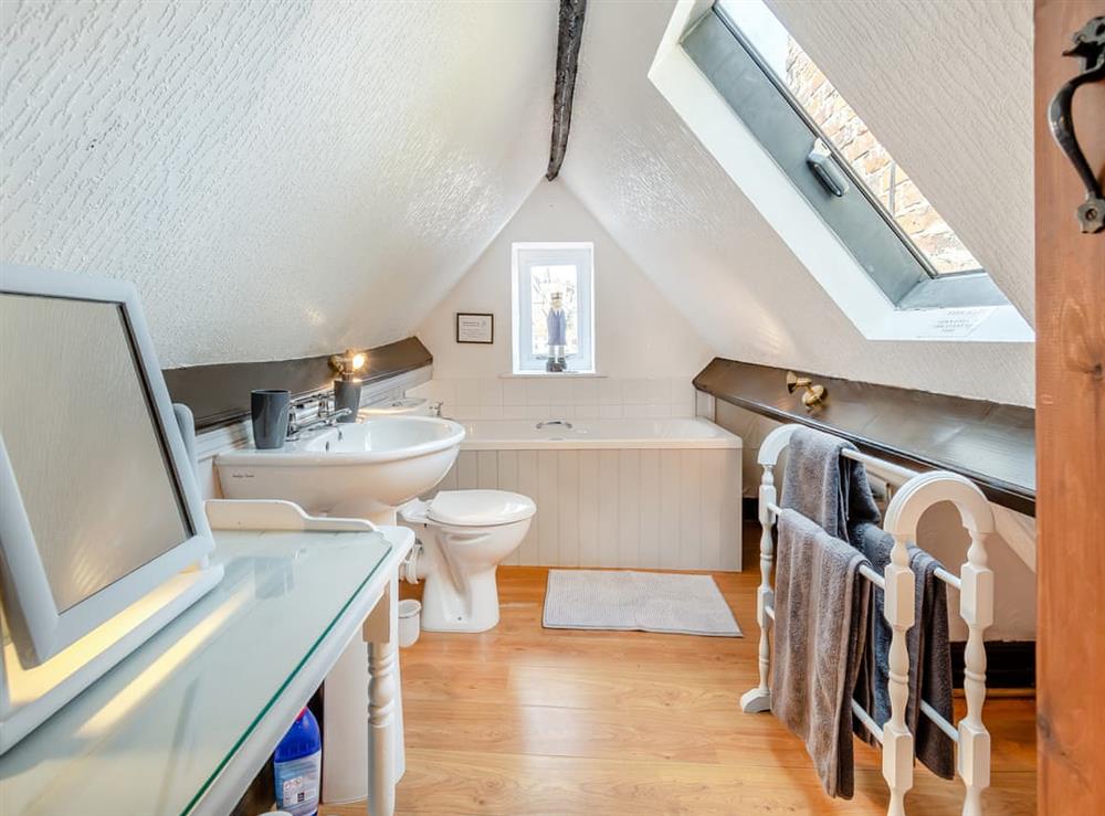 En-suite at Caedmon Cottage in Whitby, North Yorkshire