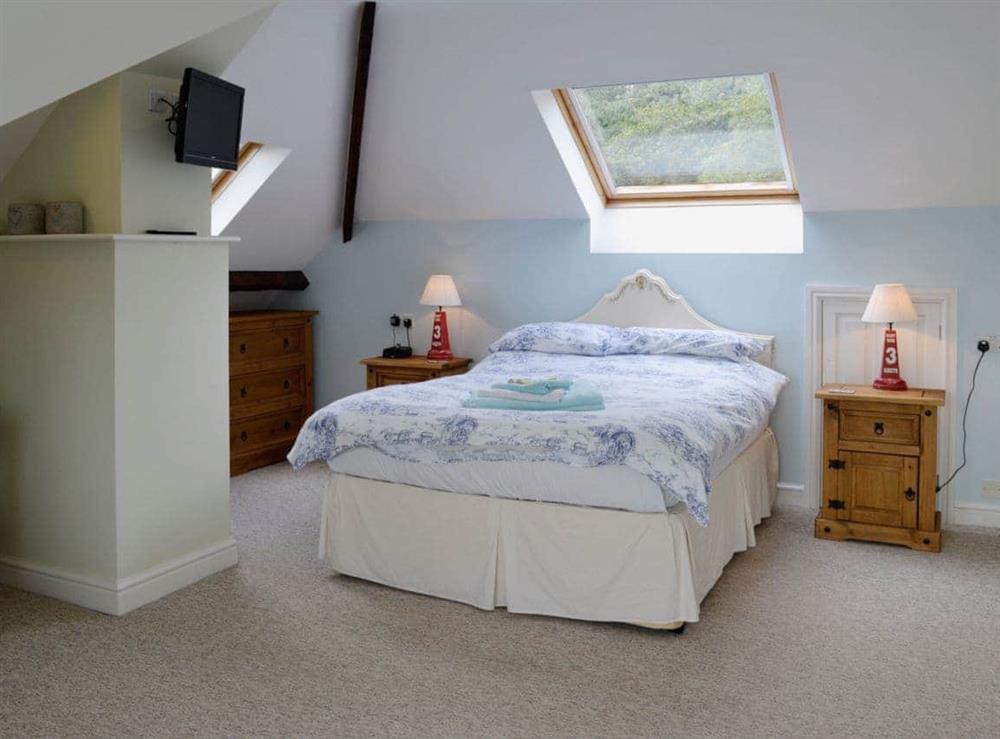 Double bedroom (photo 2) at Caefadog Fach in Barmouth, Gwynedd., Great Britain