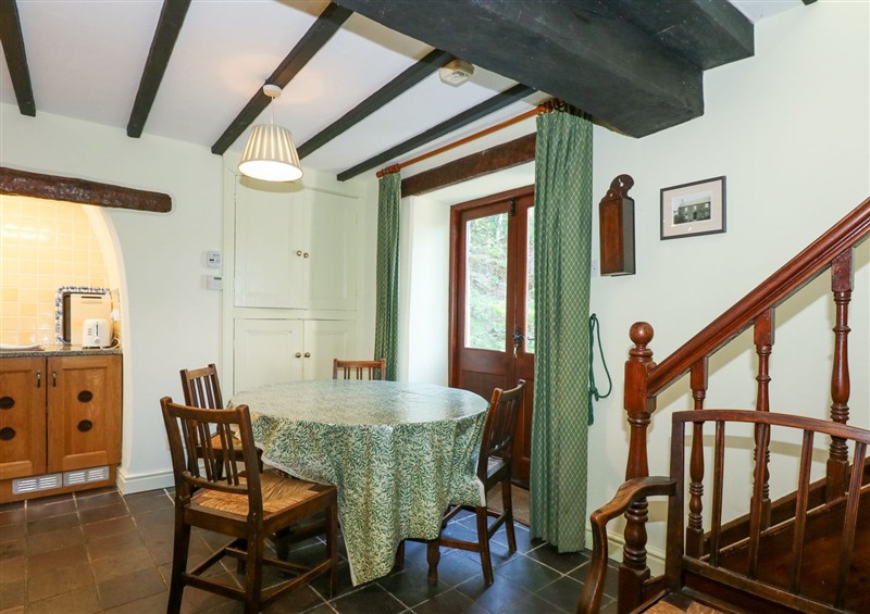 Dining room at Caen Y Coed Cottage, Penrhyndeudraeth